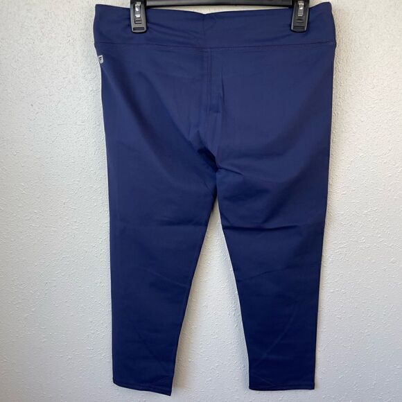 NWT Fabletics Blue and Purple Athletic Cropped Legging Pants Size L - Picture 3 of 5